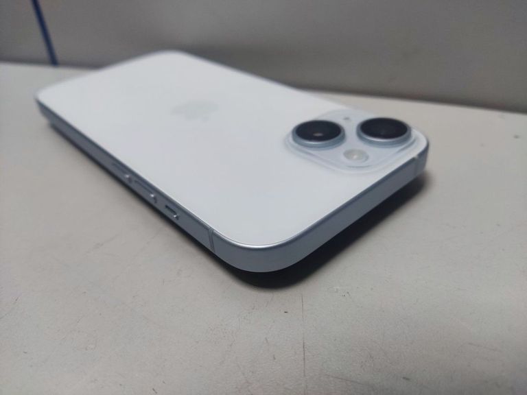 Apple iPhone 15 128GB Green Код:01-200862689. Зображення 10