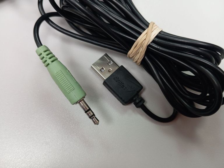 Дешево Genius SP-U115 Black (31731006100) з ломбарду