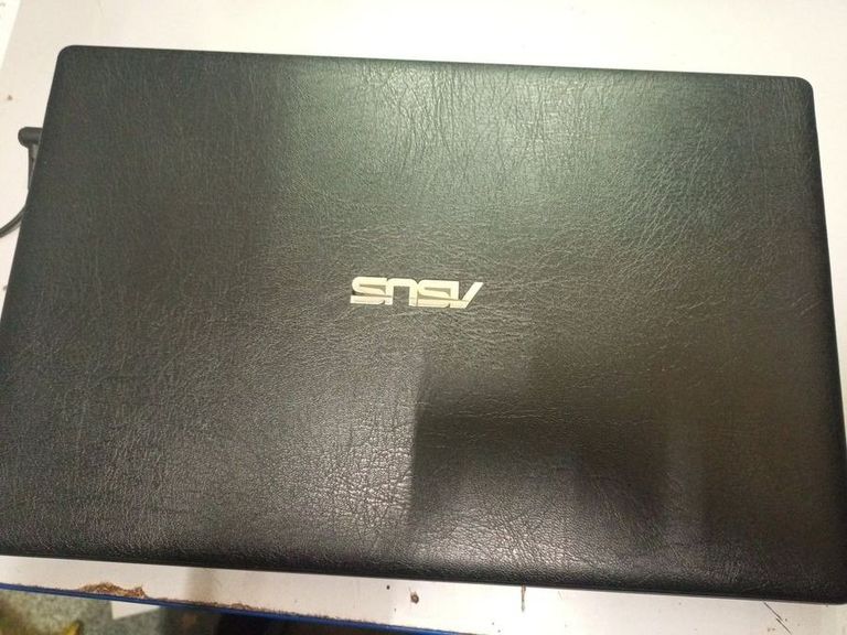 Розпродаж Asus 15/celeron n2940 ddr3/4gb ddr3/hdd 500 gb/ssd *відсутній/*інтегрована, продавець Техноскарб