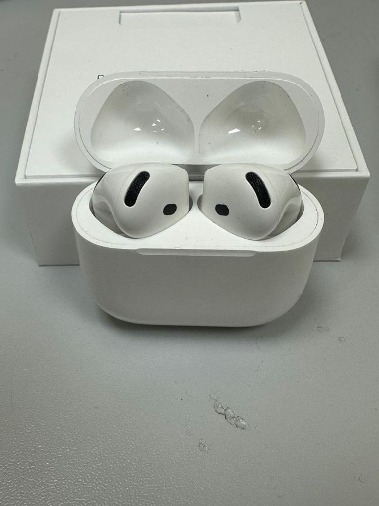 Объявление Apple airpods 4 Б/У