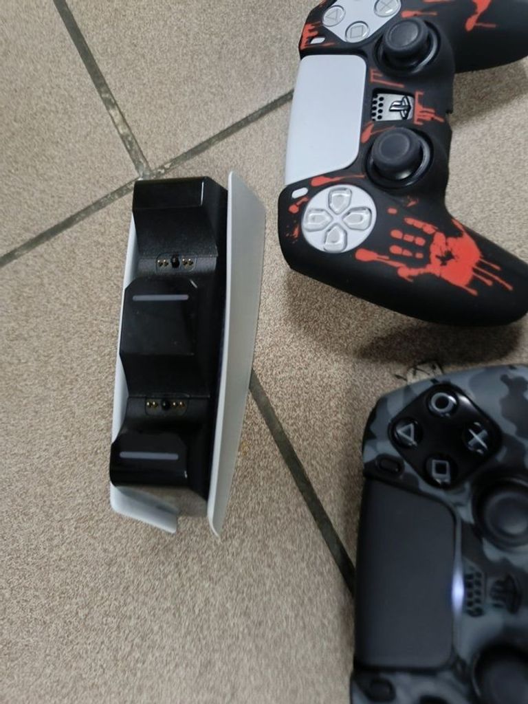 Дешиво Sony PlayStation 5 Slim Digital Edition 1TB с ломбарда