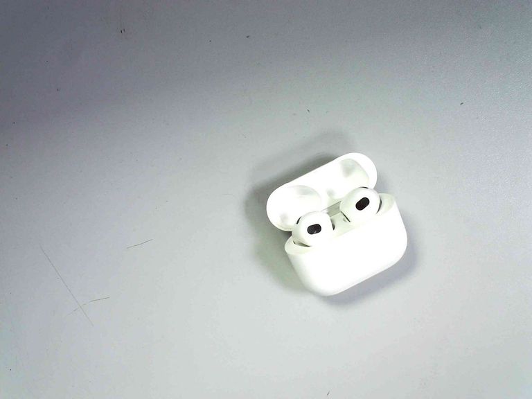 Оголошення Apple airpods 3rd generation Б/У