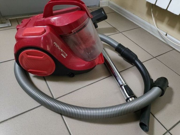 Купить Rowenta Swift Power Cyclonic RO2913EA Б/У