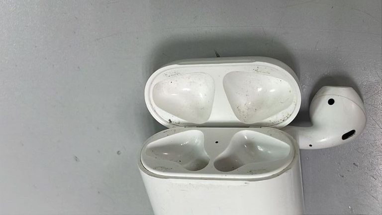 Дешиво Apple airpods 2nd generation a1602, a2031, a2032 с ломбарда
