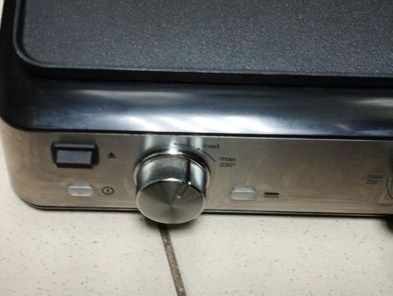 Дешево Braun MultiGrill 7 CG 7020 з ломбарду