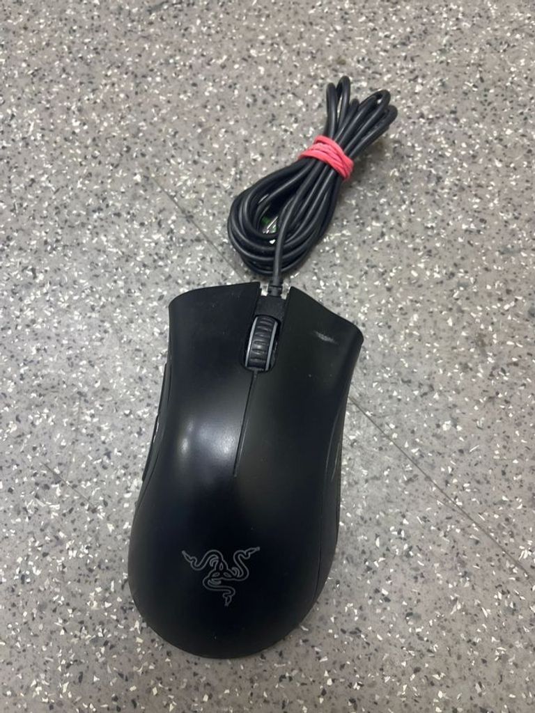 Купити Razer deathadder essential Б/У