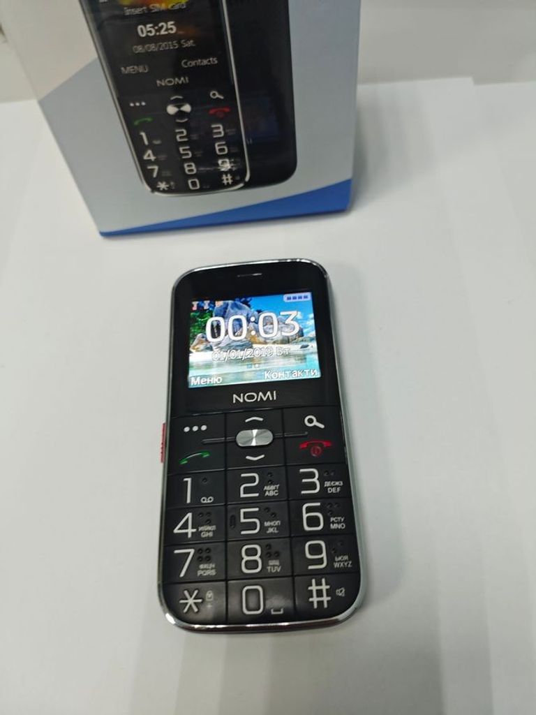 Дешево Nomi i220 Red з ломбарду