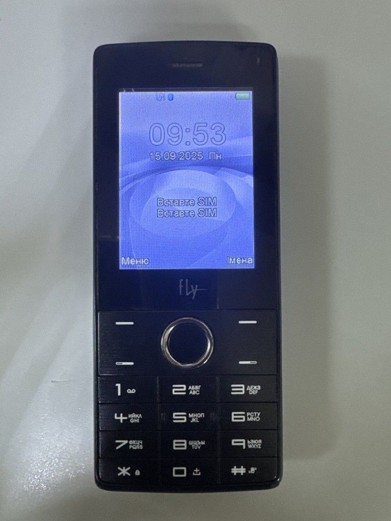 Купити Fly ff244 Б/У