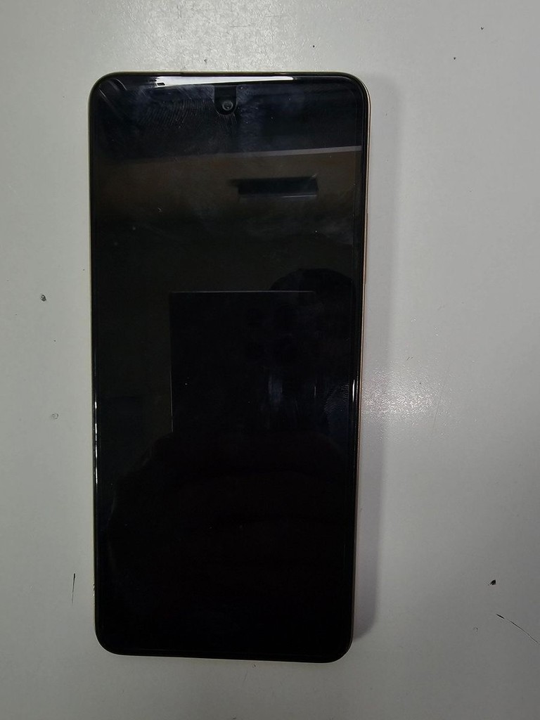 Дешево Infinix Smart 10 HD 2/64GB Sleek Black з ломбарду