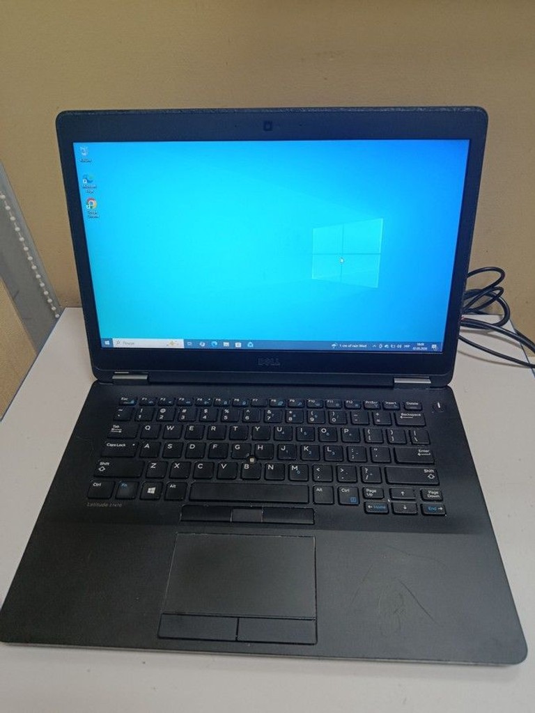 Купити Dell 15/core i5 6300u ddr3/8gb ddr3/hdd *відсутній/ssd 128 gb/*інтегрована Б/У