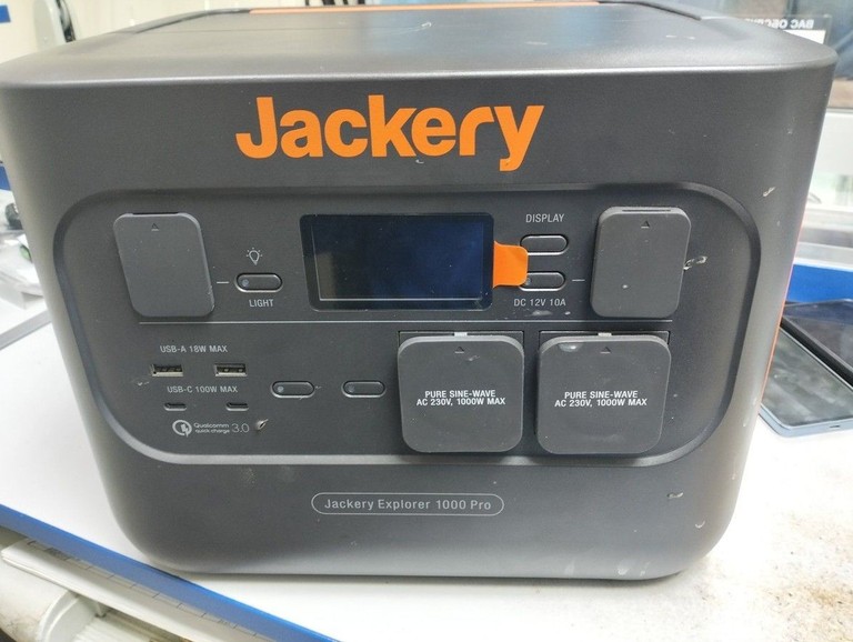 Купити Jackery Explorer 1000 PRO Б/У