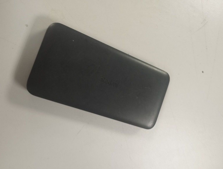 Объявление Xiaomi redmi power bank 10000mah / vxn4286, pb100lzm, vxn4266 Б/У