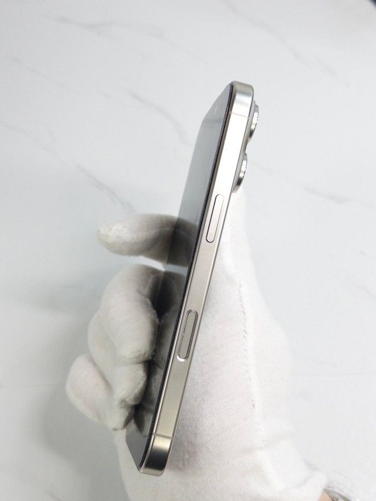 Apple iphone 16 pro 128gb Код:01-200972168. Зображення 11