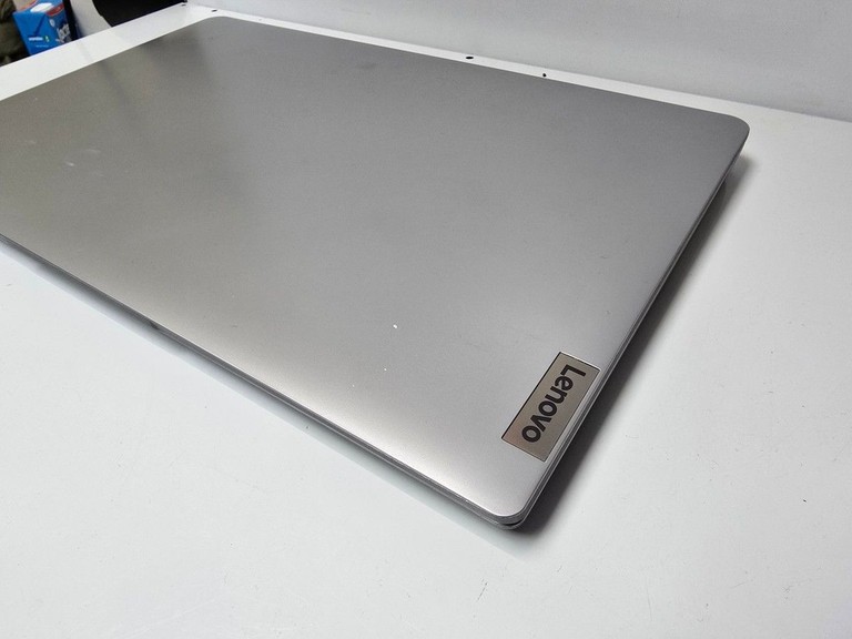 Дешево Lenovo 15/ryzen 5 3500u ddr4/8gb ddr4/hdd *відсутній/ssd 256 gb/*інтегрована з ломбарду