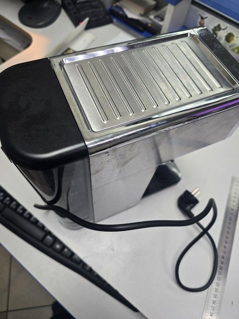 Дешиво Xiaomi Semi-automatic Espresso Machine EU с ломбарда