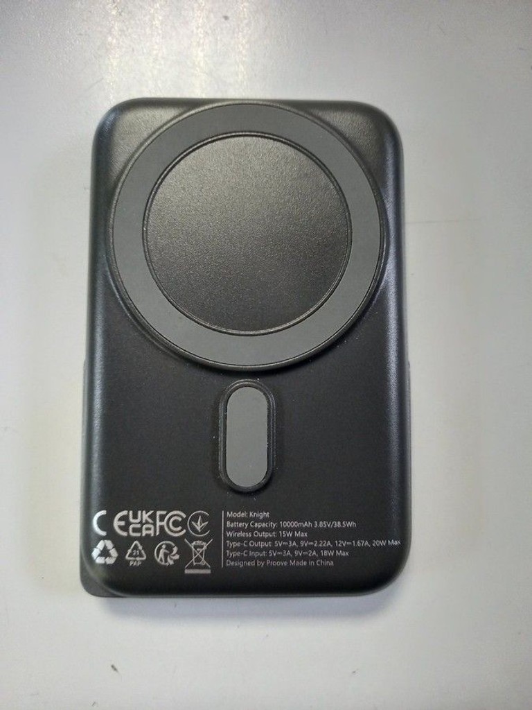Дешиво Proove magnetic hyperion 20w 10000mah с ломбарда