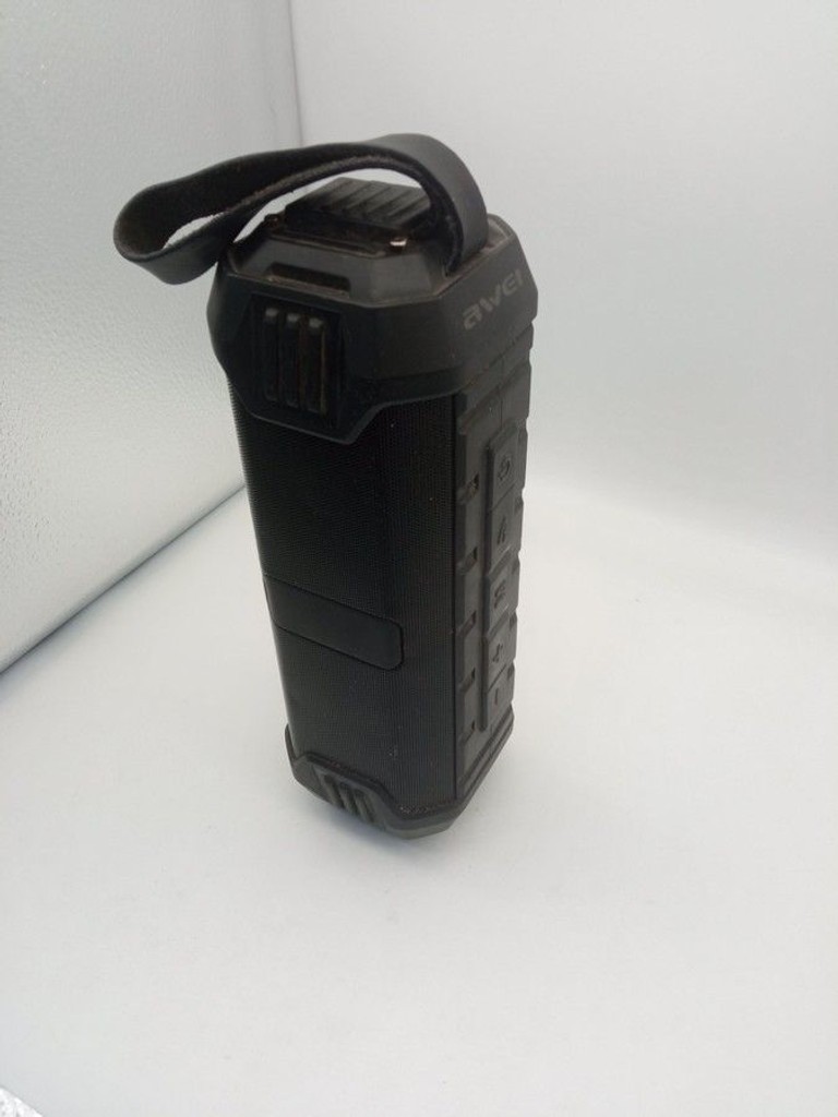 Купить Awei Y280 Black Б/У
