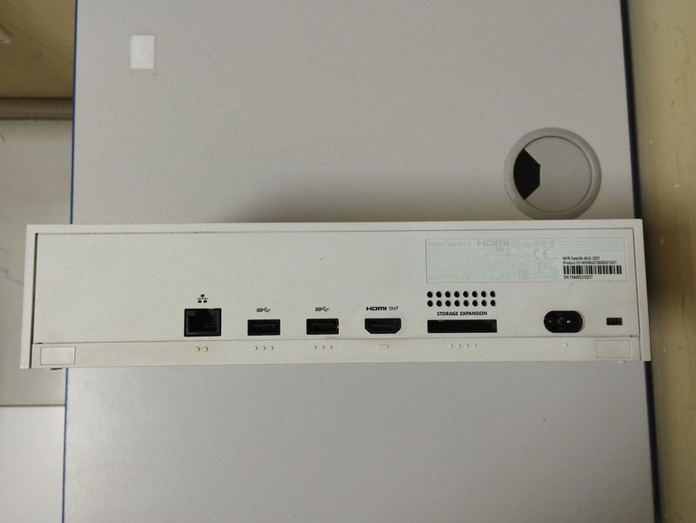 Microsoft xbox series s 512gb Код:01-201003143. Зображення 6