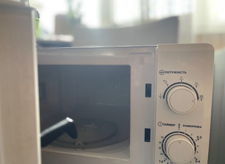 Дешево Elenberg MS 2070 W з ломбарду