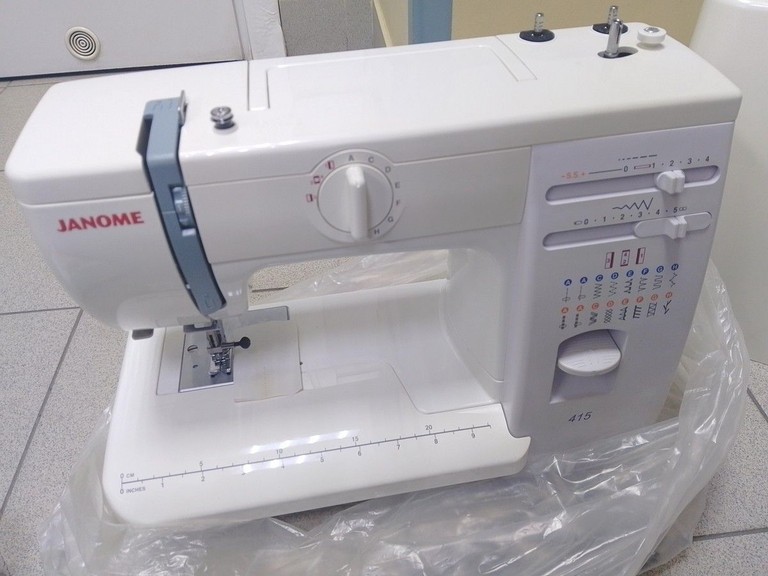 Дешево Janome 415 з ломбарду