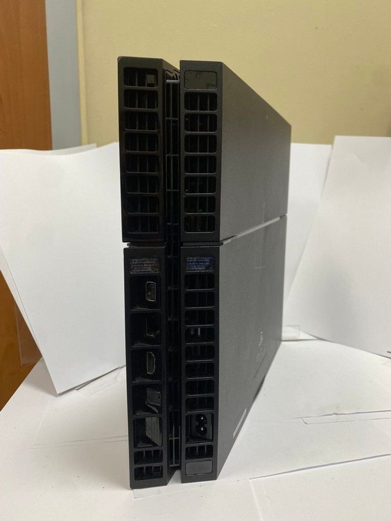 Оголошення Sony playstation 4 500gb Б/У