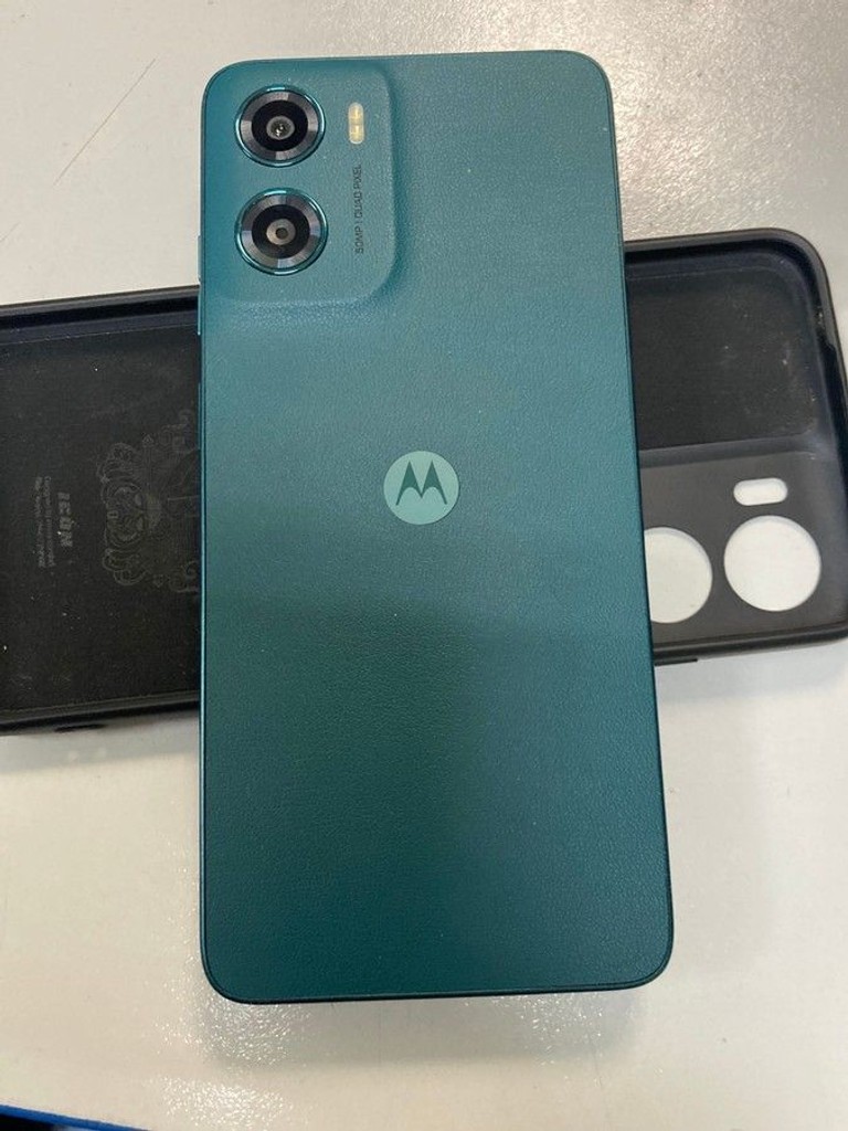 Дешево Motorola moto g05 4/128gb з ломбарду