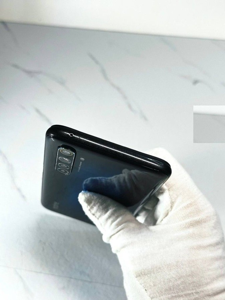 realme 6 Pro 8/128GB Red Код:01-201021332. Зображення 12