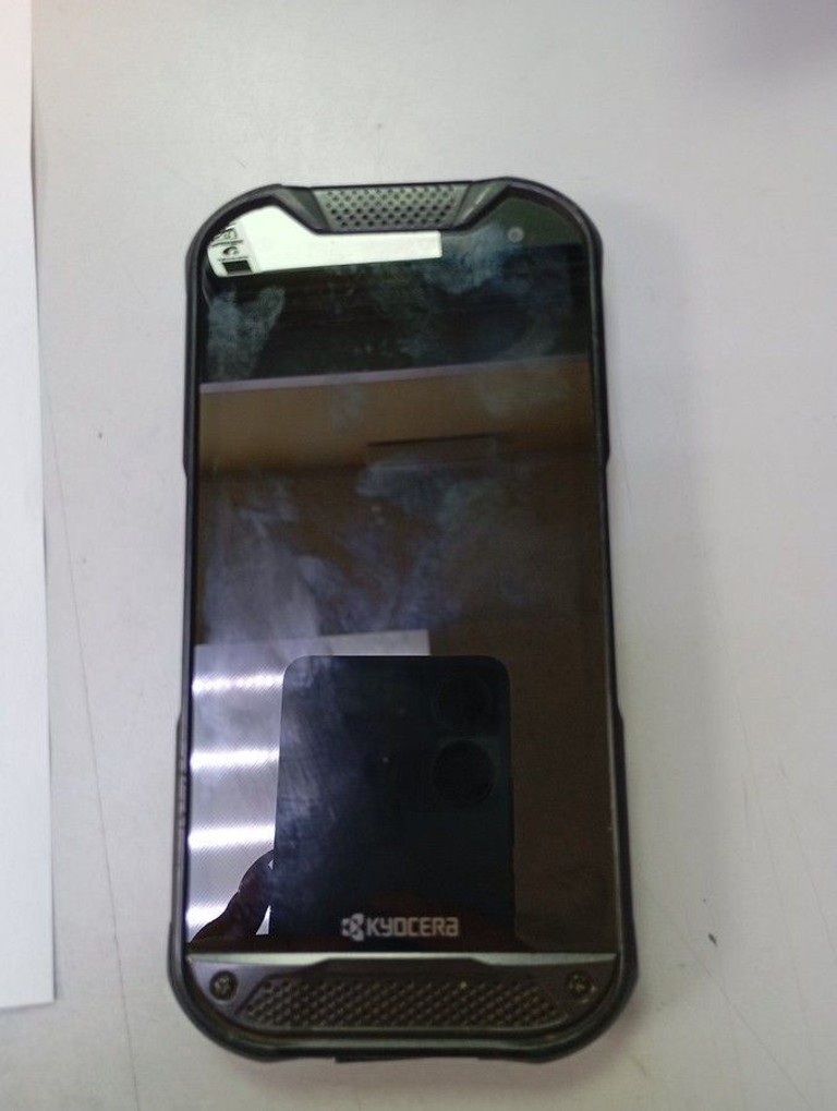 Объявление Kyocera dura force pro 2 4/64gb Б/У