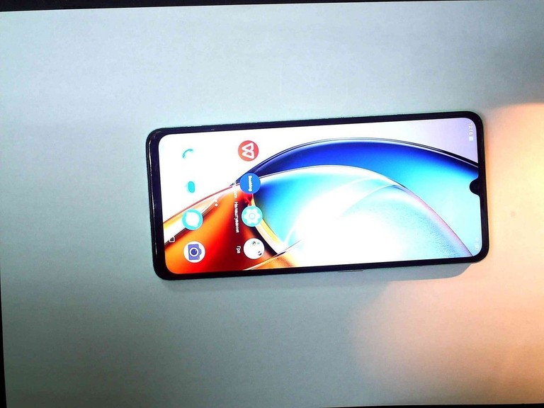 Оголошення Zte Nubia V70 Max 6/128GB Gray Б/У