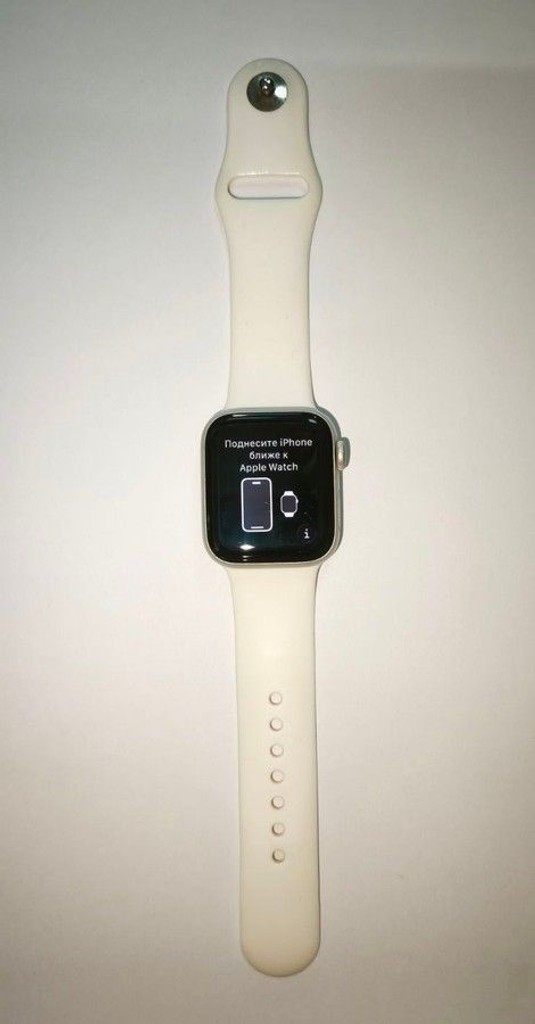 Дешево Apple watch se 2 gps 40mm aluminium case з ломбарду
