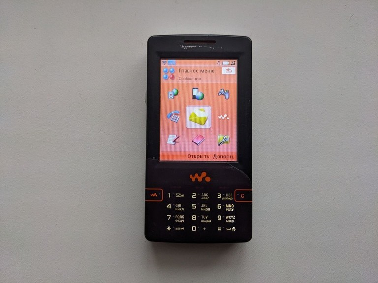 Sony Ericsson W950i Код:null. Изображение 8