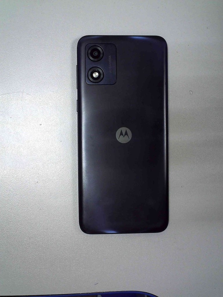 Оголошення Motorola moto e13 2/64gb Б/У