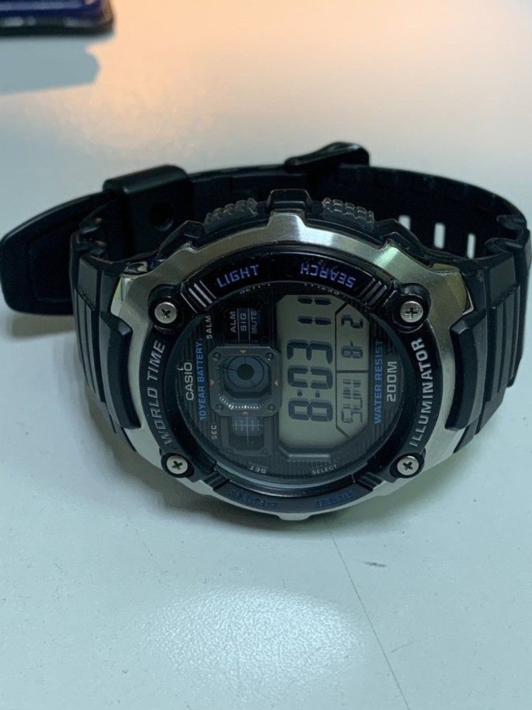 Купить Casio ae-2000w Б/У