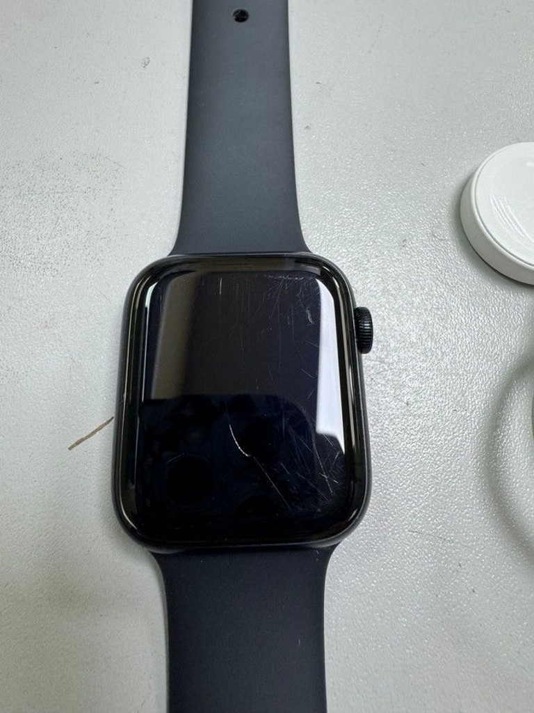 Купить Apple watch se 2 gps + cellular 44mm aluminum case Б/У