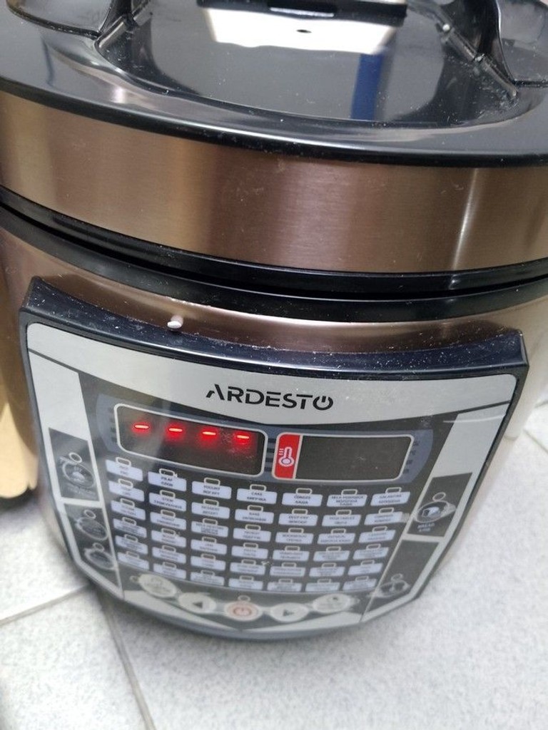 Оголошення Ardesto MC-X45CH Б/У