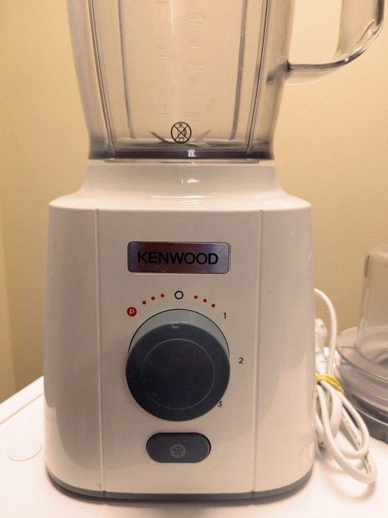 Дешево Kenwood BLP41.C0WH з ломбарду