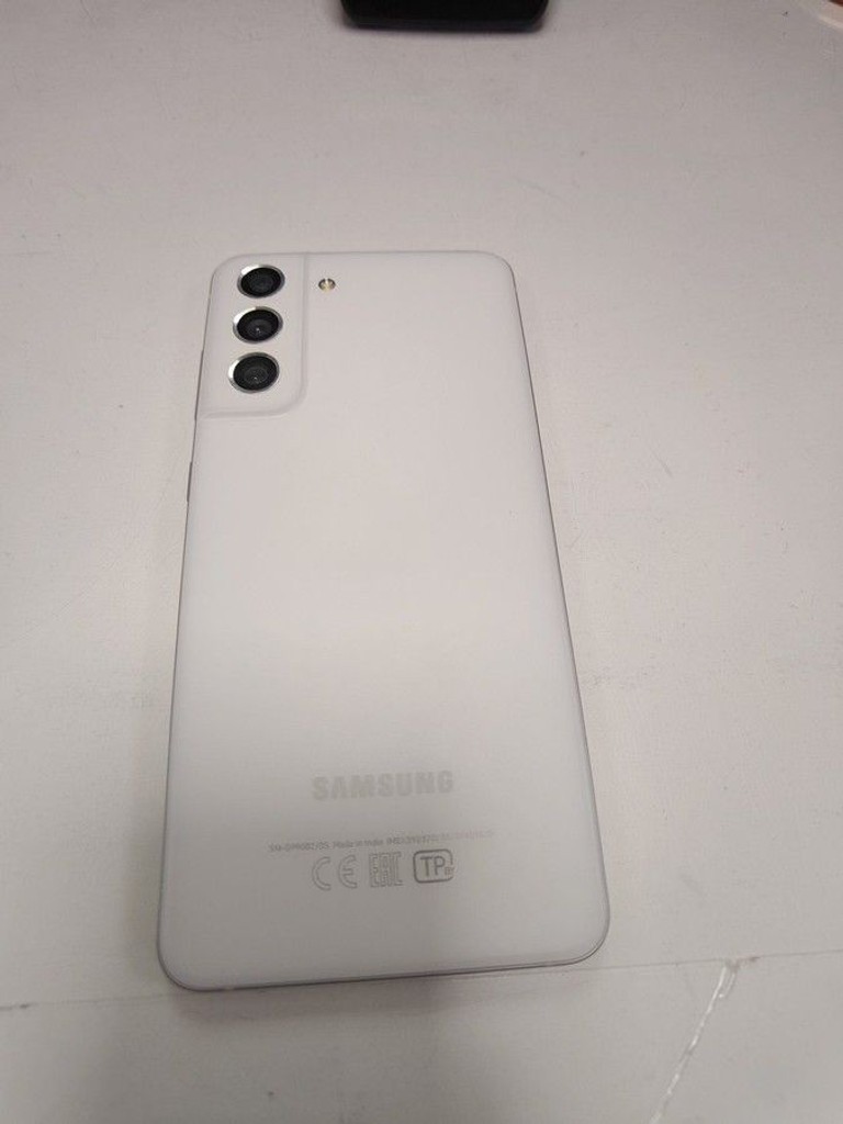 Купити Samsung galaxy s21 fe 5g 6/128gb Б/У