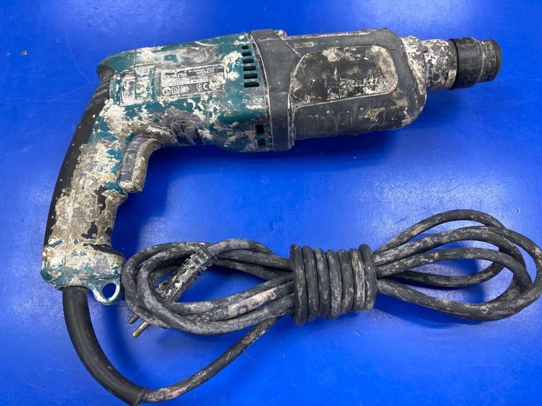 Оголошення Makita HR2470 Б/У