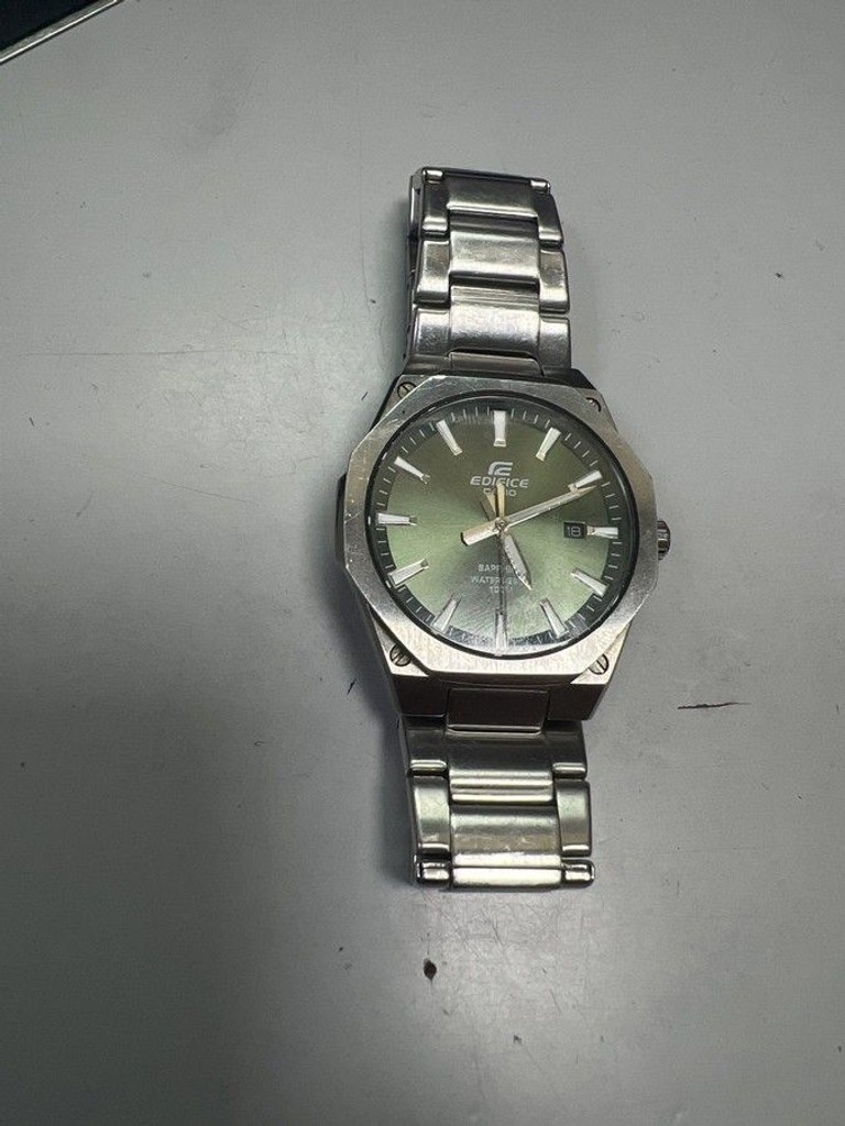 Купити Casio efr-s108 Б/У