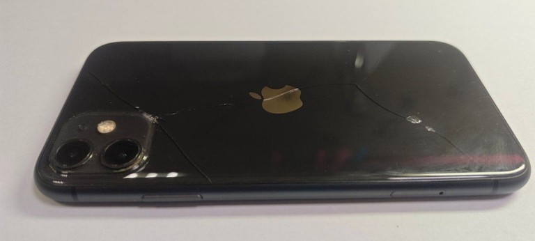 Apple iphone 11 128gb Код:01-201170253. Изображение 10