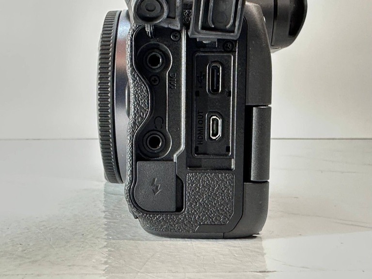 Canon eos r5 body Код:01-201108404. Изображение 11