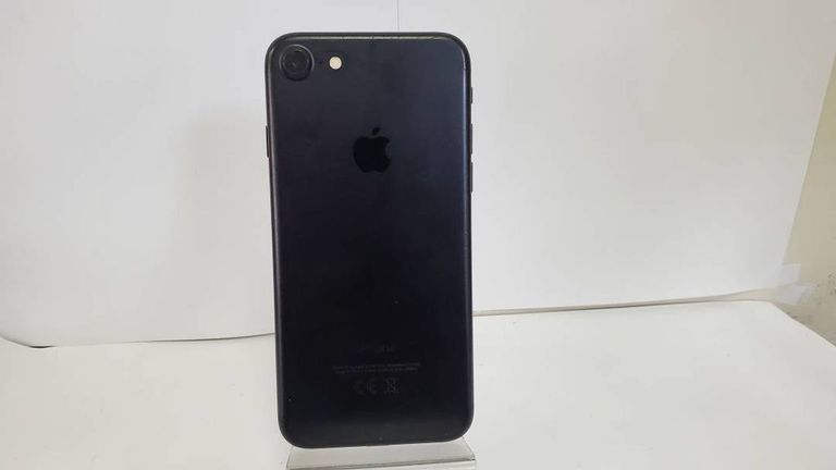 Дешиво Apple iphone 7 32gb с ломбарда