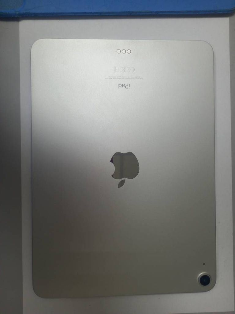 Apple ipad air 4 wifi a2316 64gb