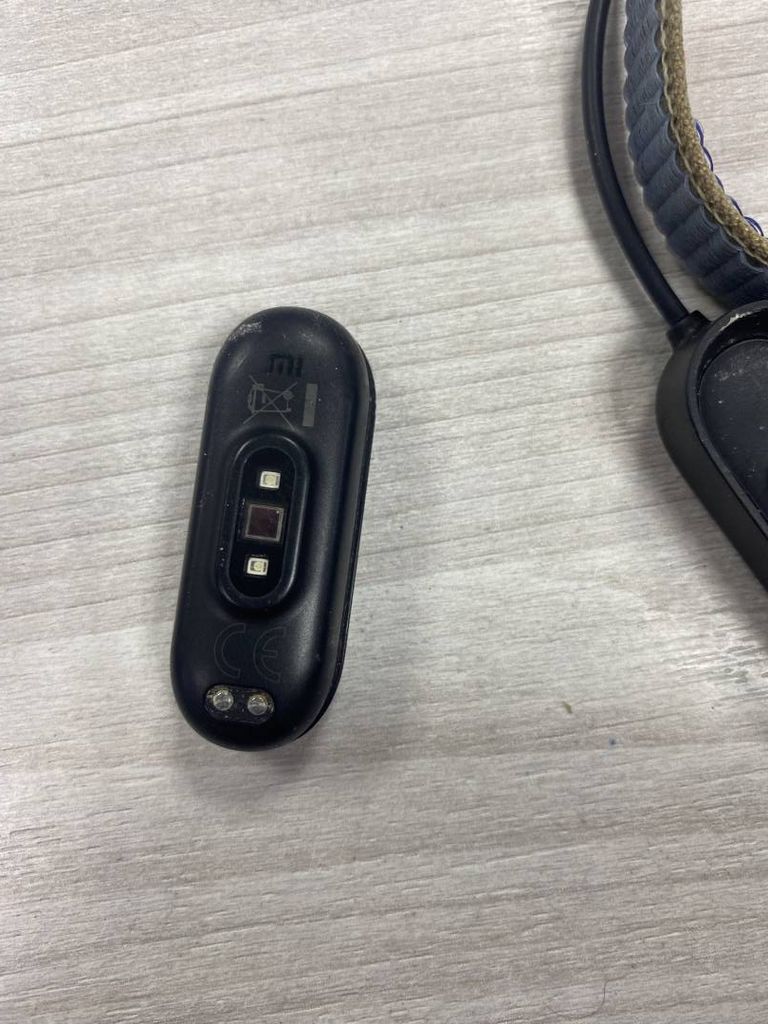 Xiaomi mi band 4