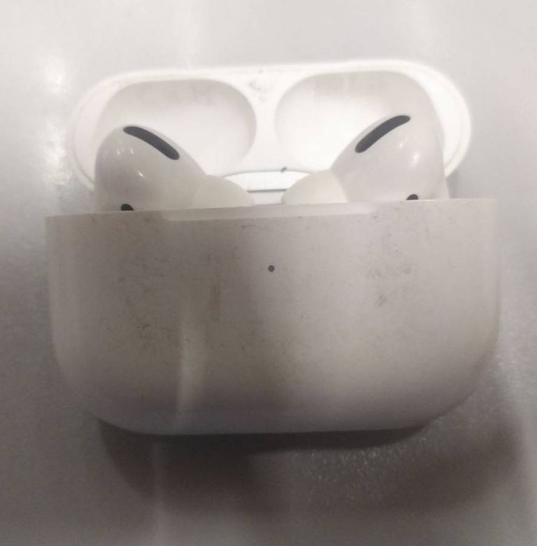 Apple AirPods Pro (MWP22)