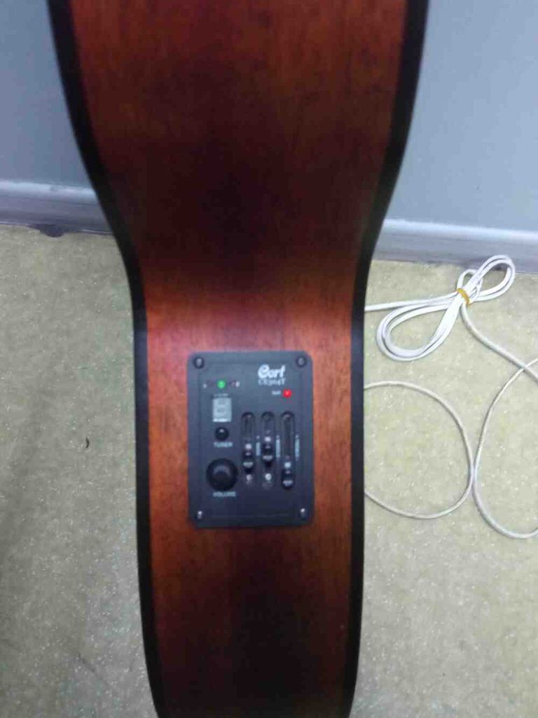 Дешево Cort SFX-MEM OP з ломбарду