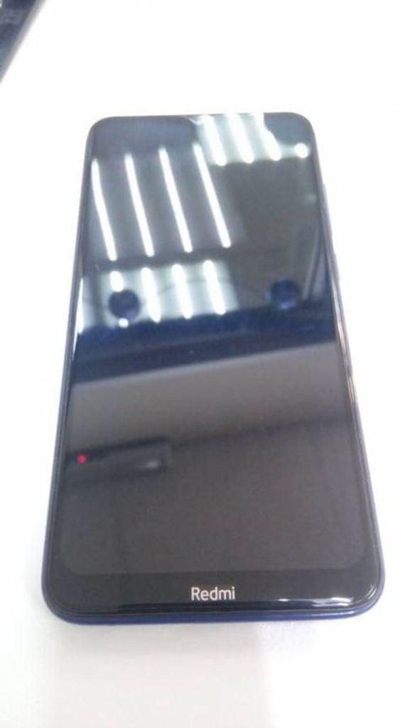 Купить Xiaomi Redmi 8 4/64GB Blue Б/У