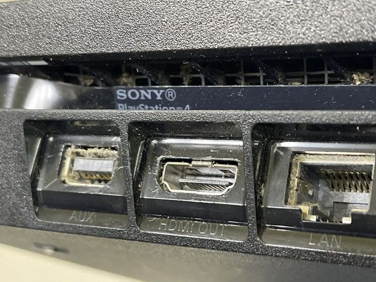 Распродажа Sony PlayStation 4 Slim 1TB Black, продавец Техноскарб