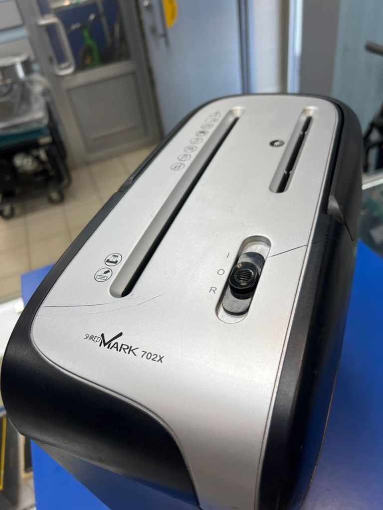 Дешево ShredMARK 702X з ломбарду