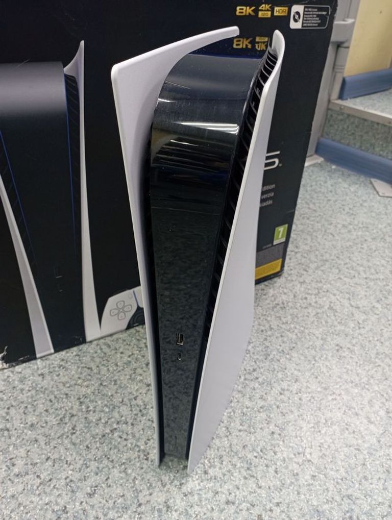 Объявление Sony PlayStation 5 Digital Edition 825GB Б/У